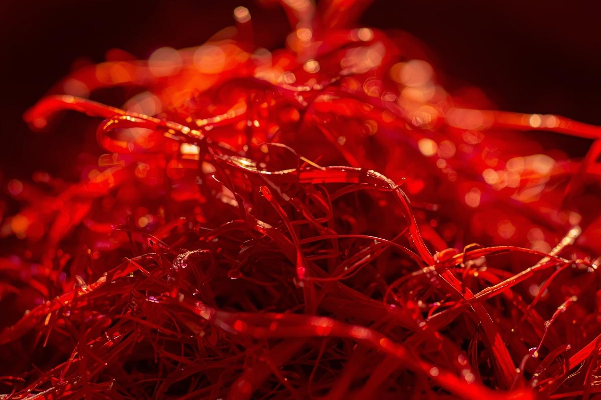 Kashmiri saffron supplier premium saffron wholesale